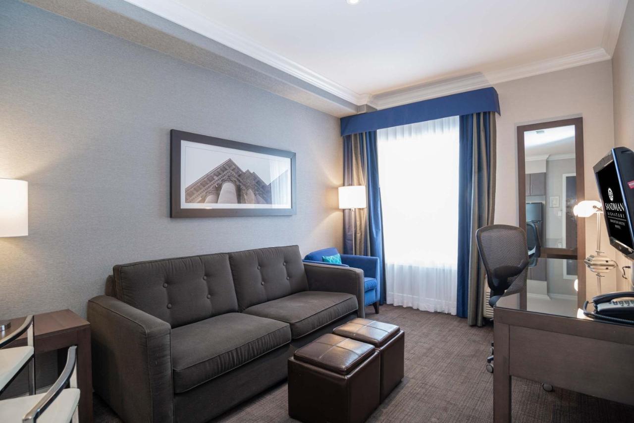 Sandman Signature Edmonton South Hotel Extérieur photo
