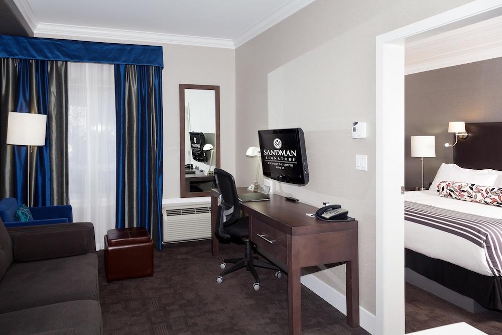 Sandman Signature Edmonton South Hotel Extérieur photo