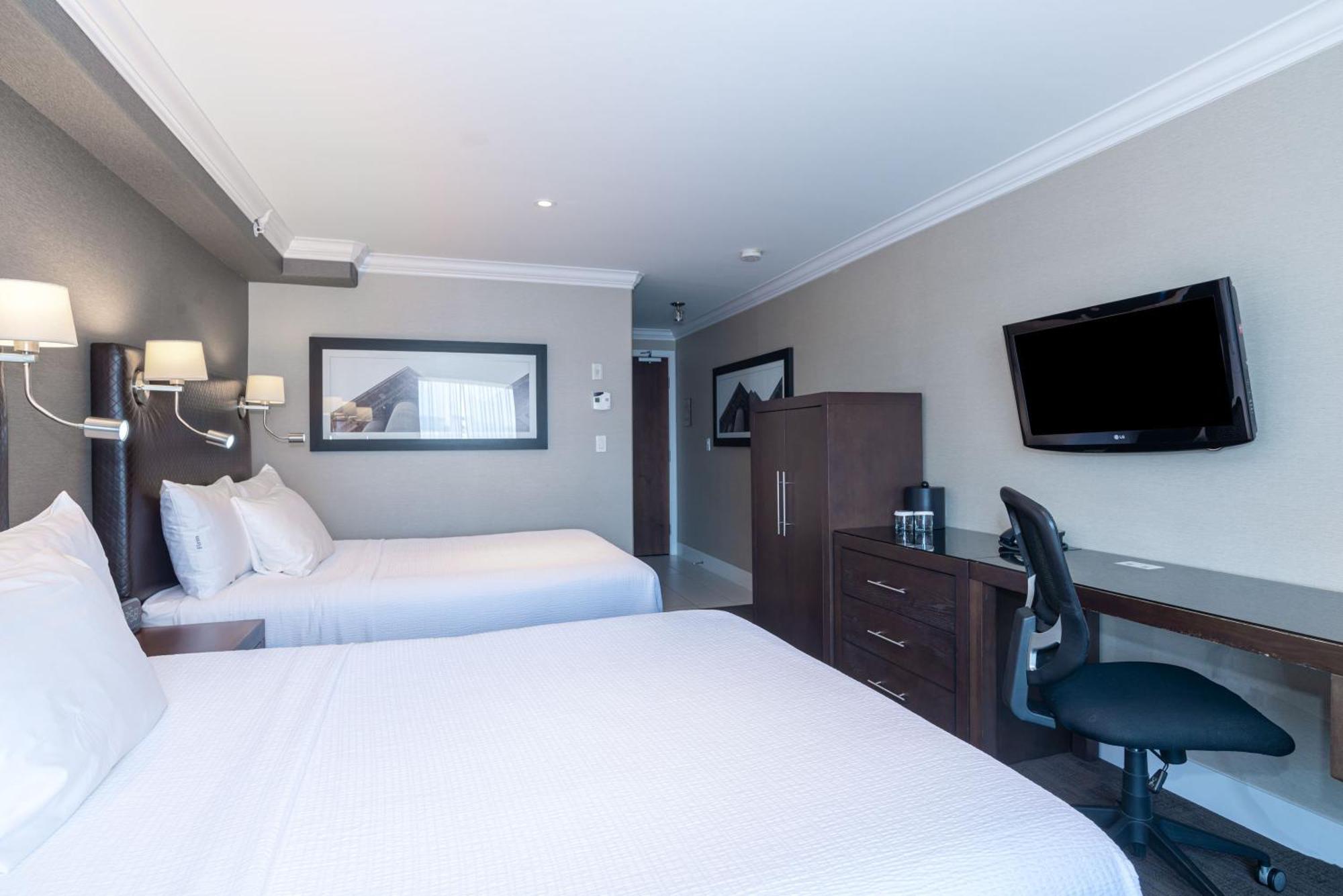 Sandman Signature Edmonton South Hotel Extérieur photo