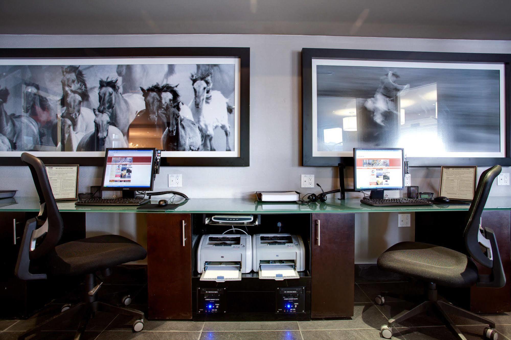 Sandman Signature Edmonton South Hotel Extérieur photo
