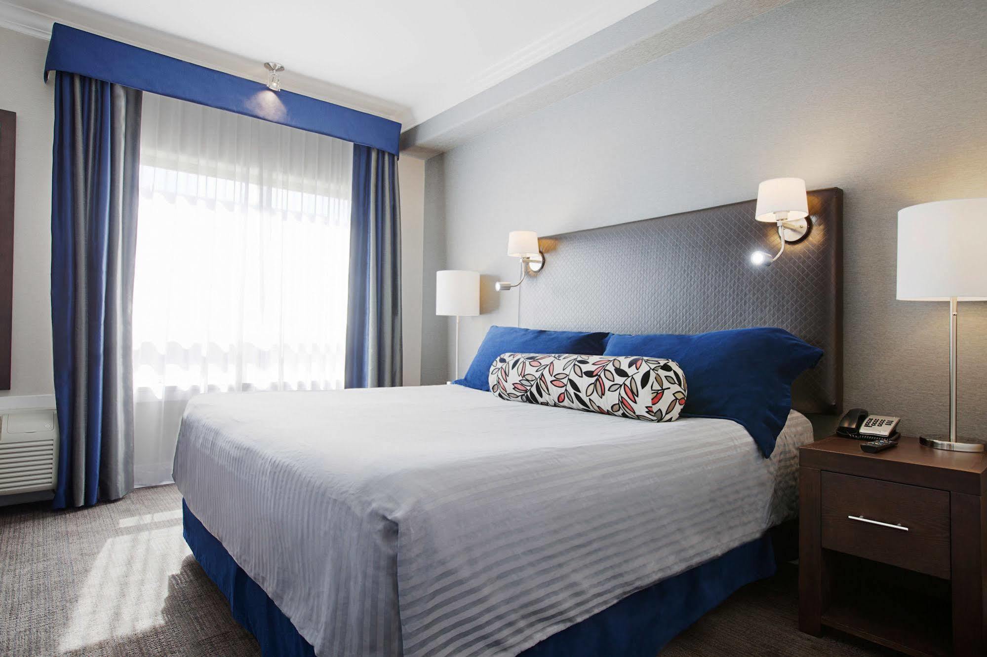 Sandman Signature Edmonton South Hotel Extérieur photo